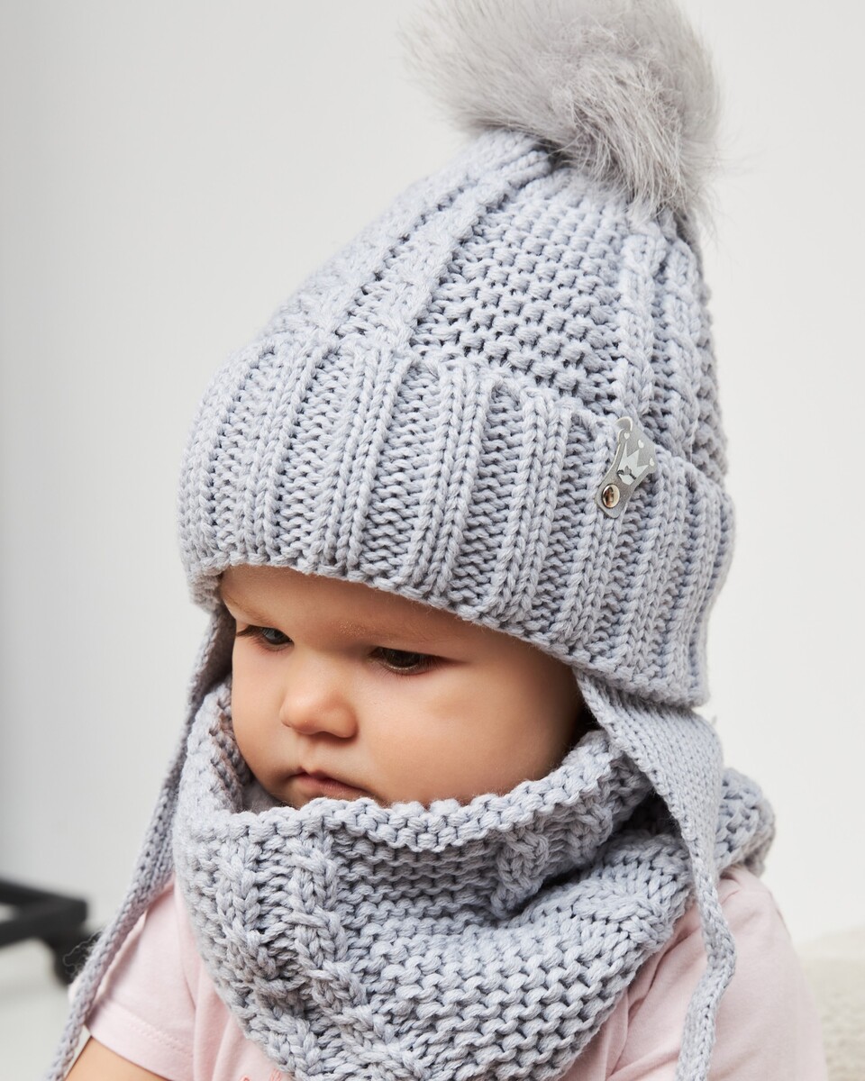 Комплект зимній (шапка на завязках з натуральним пумпоном хомут) для дівчат