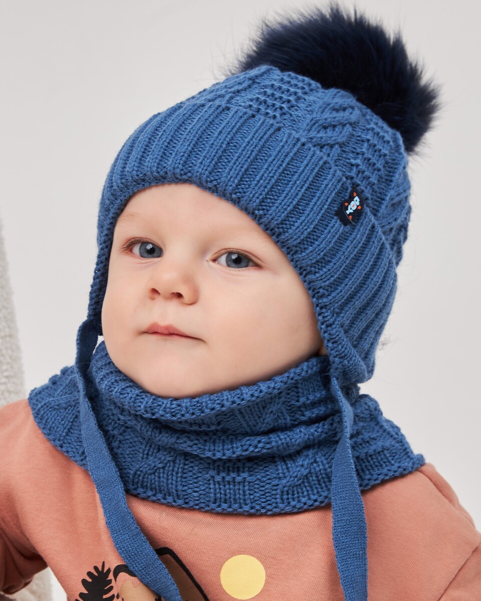 Комплект зимній (шапка на завязках з натуральним пумпоном хомут) для хлопчиків