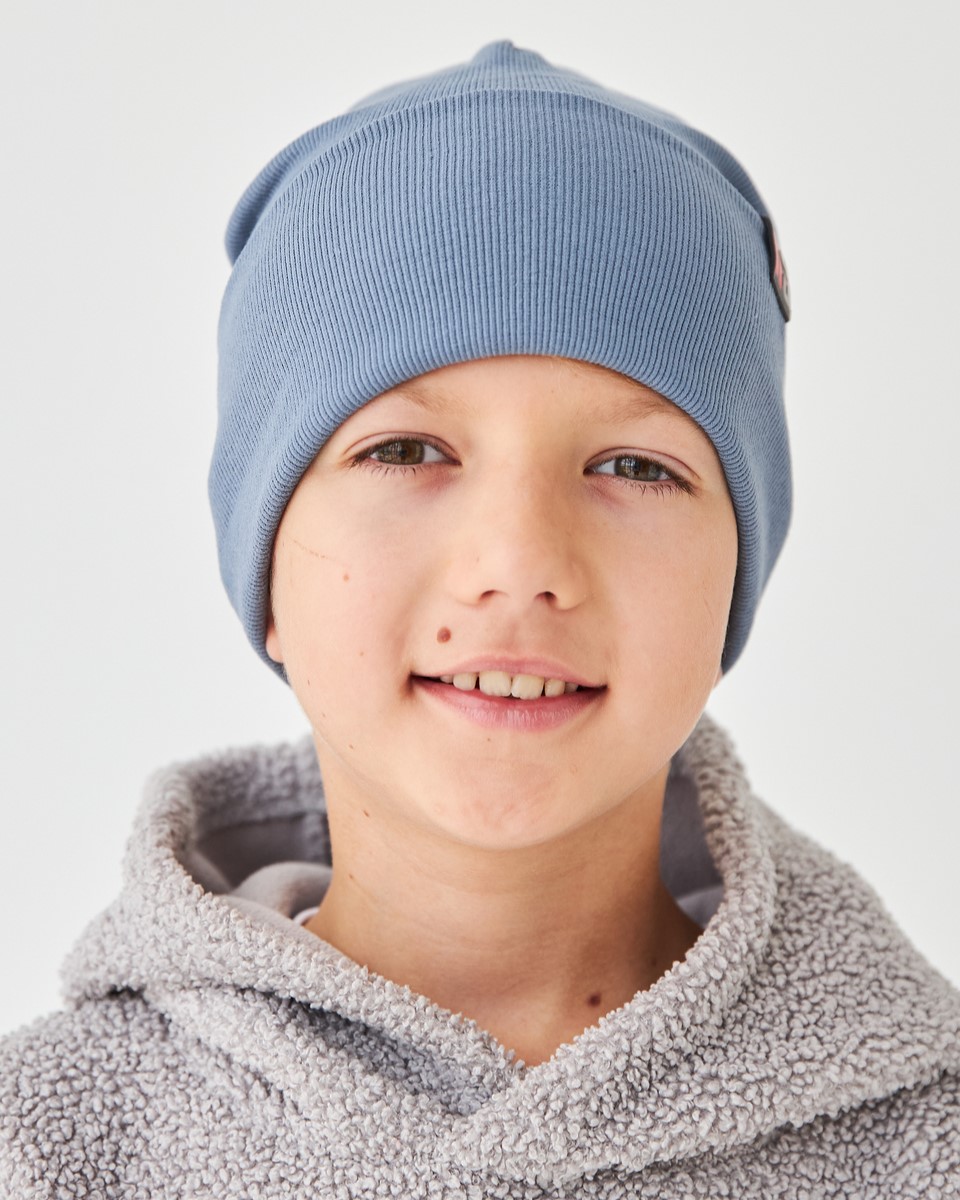 Шапка двошарова з відворотом для хлопчиків