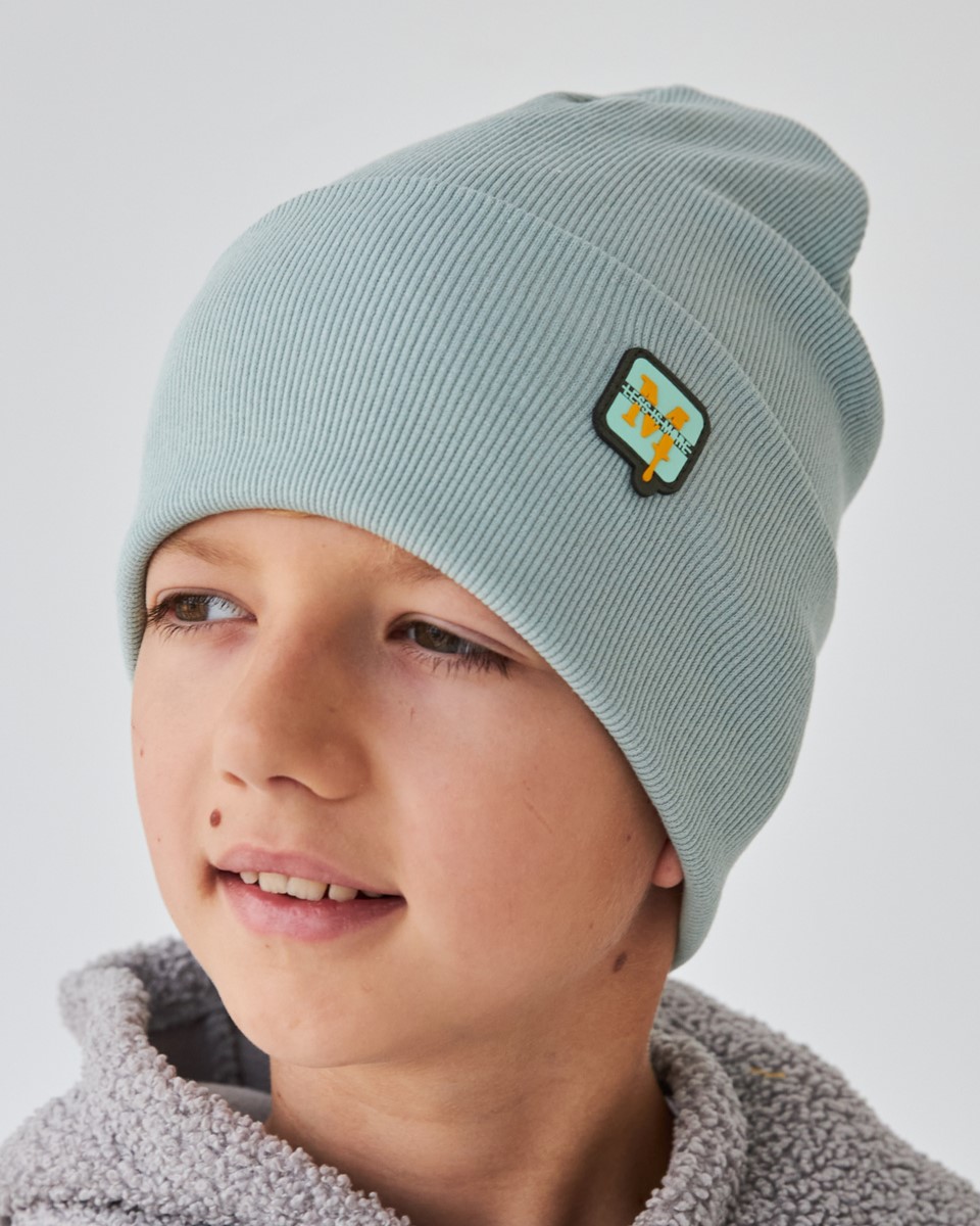 Шапка двошарова з відворотом для хлопчиків