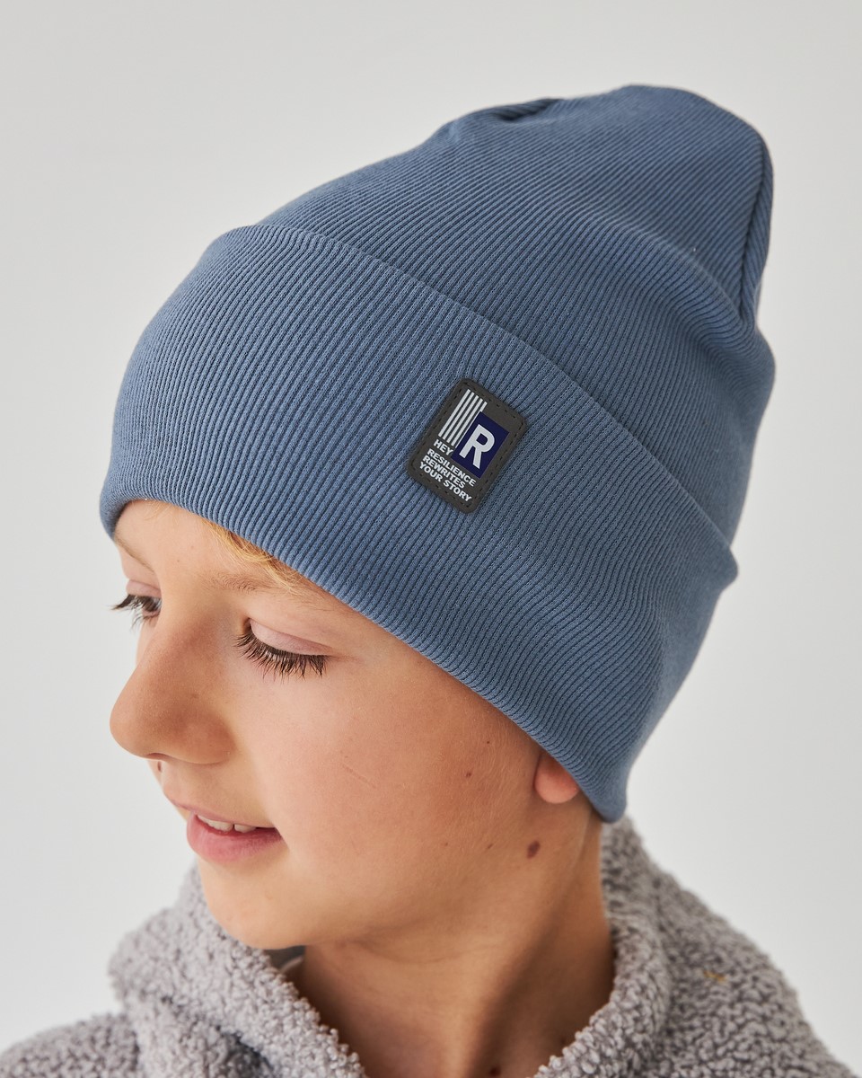 Шапка двошарова з відворотом для хлопчиків