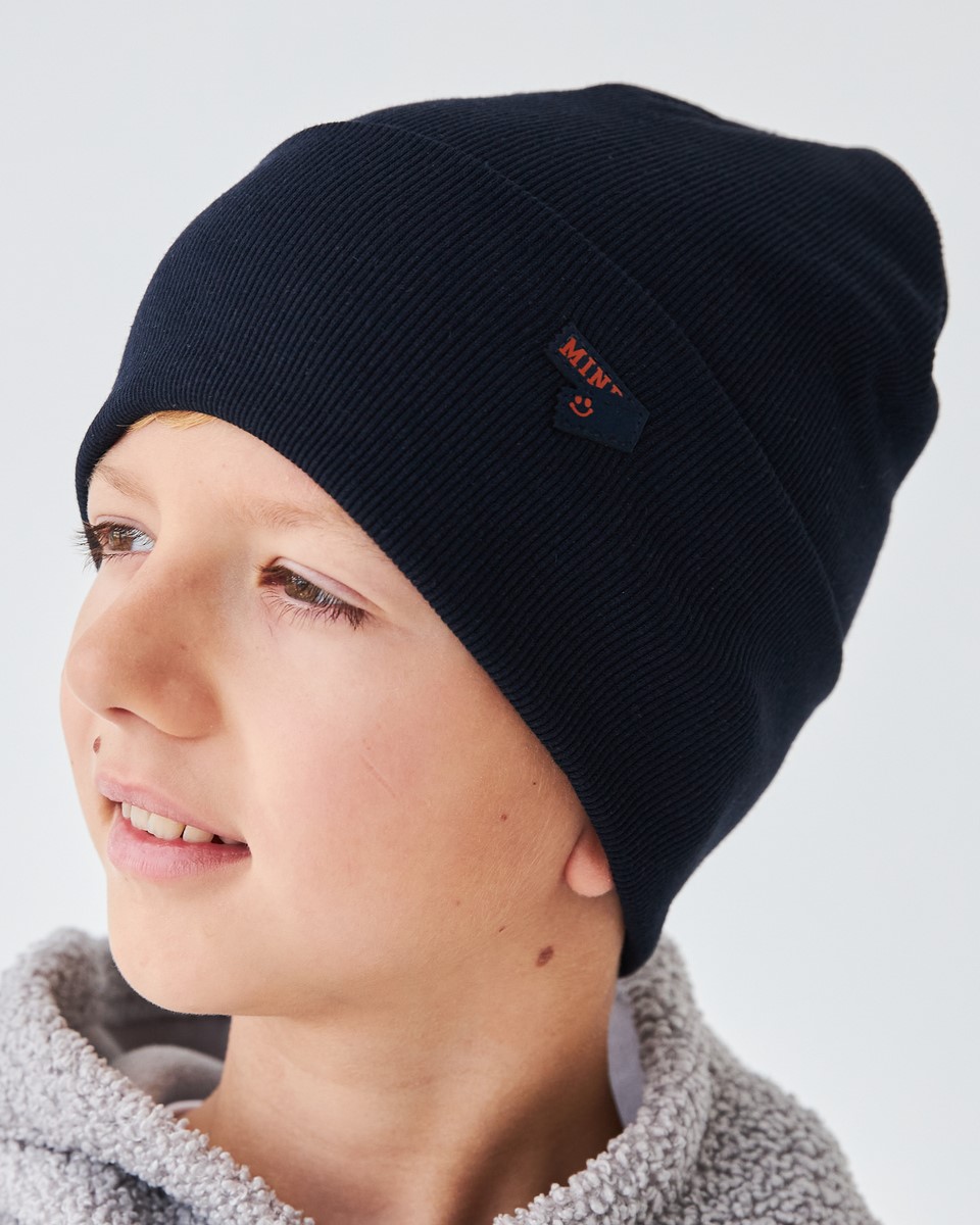 Шапка двошарова з відворотом для хлопчиків