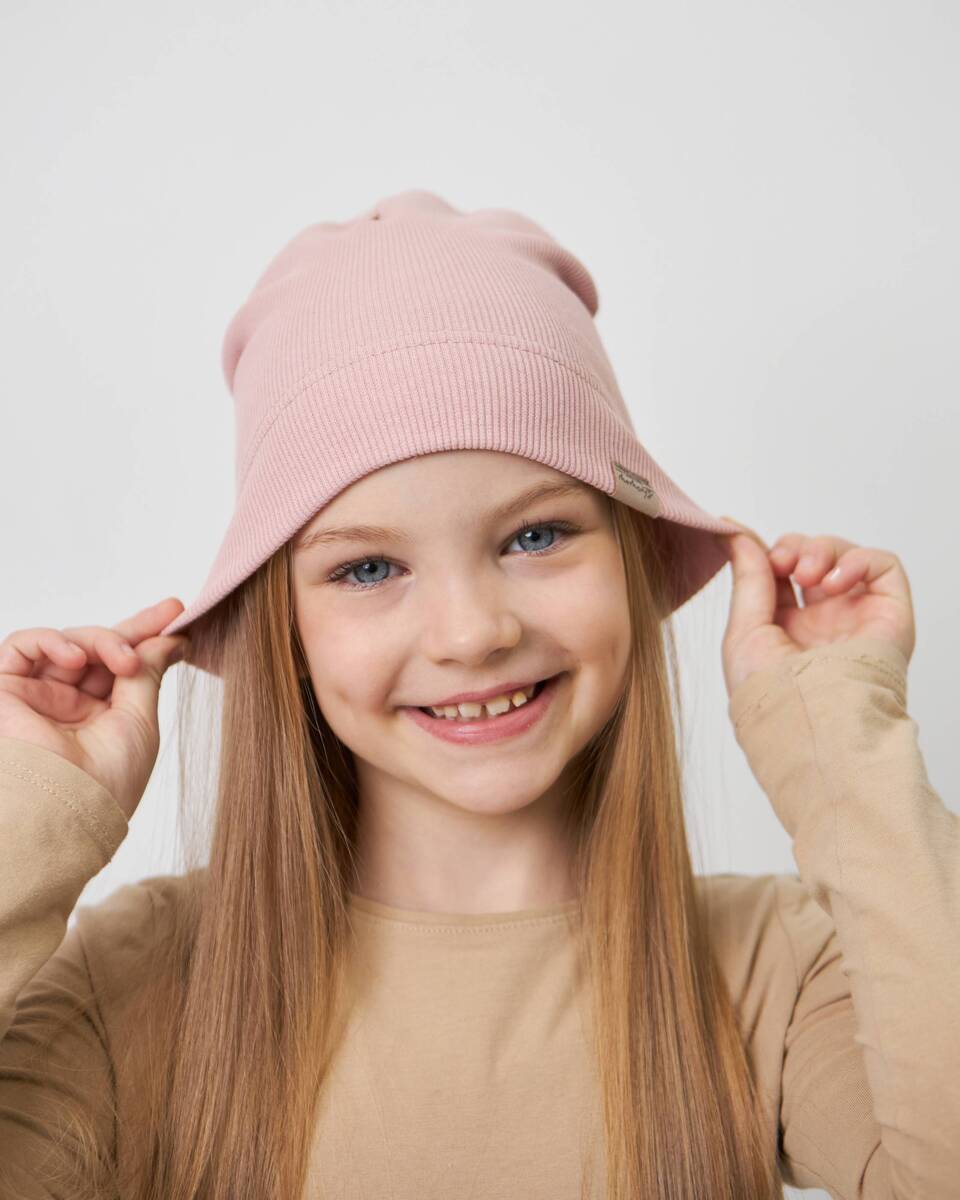 Шапка одношарова для дівчаток