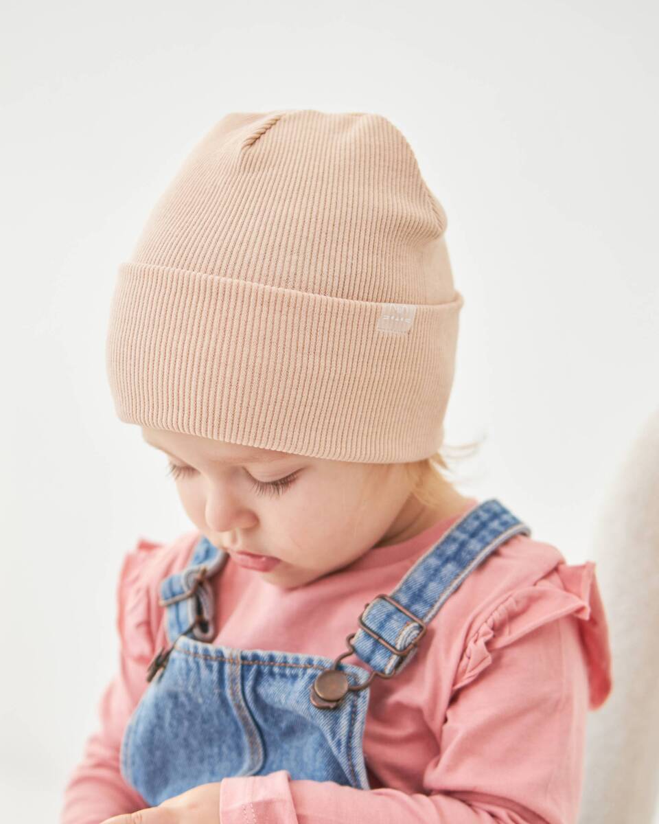 Шапка одношарова з відворотом для дівчаток арт. 3444-3
