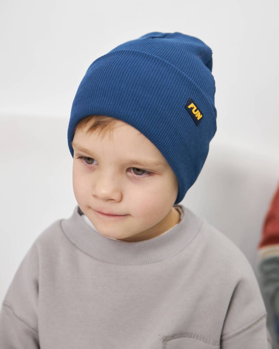 Шапка одношарова з відворотом для хлопчиків арт. 3424-1