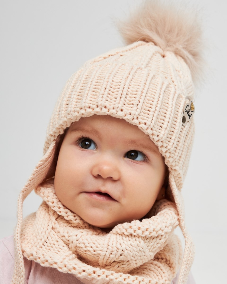 Комплект зимній (шапка на завязках з натуральним пумпоном хомут) для дівчат